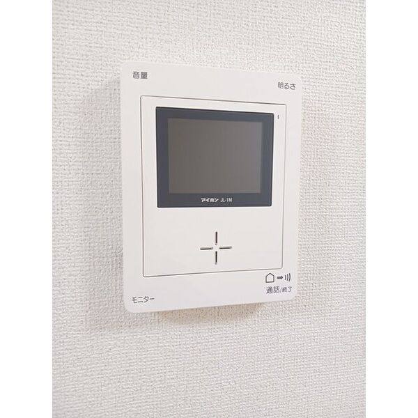リンデン タカキ 室内写真9