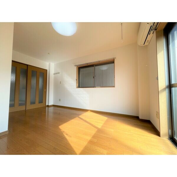 Sunpure曲金 室内写真4