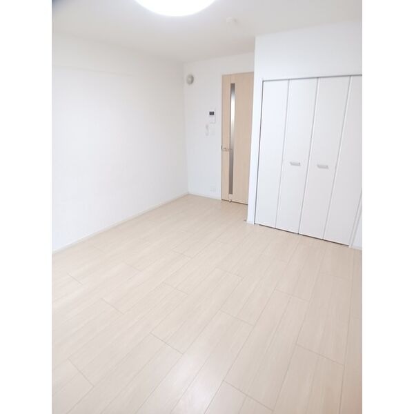 イースト ブルー 室内写真1