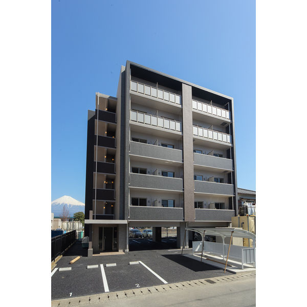 ヴィガラス永田町 建物画像