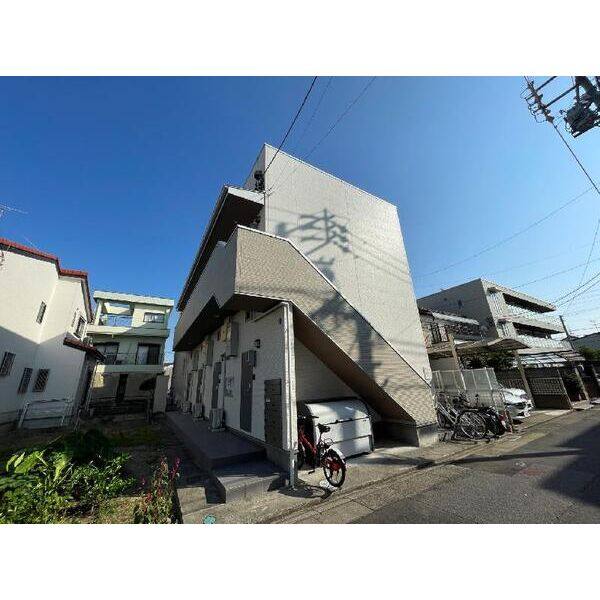 マロンディーグル 建物画像