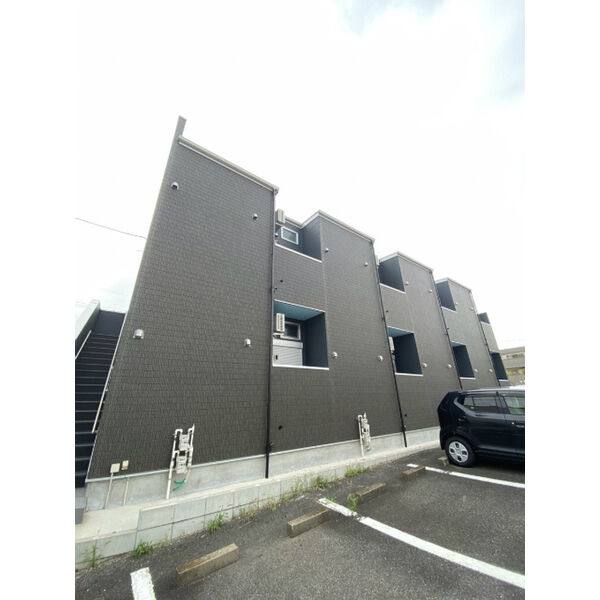 Dear court Nadia(ディアコート 建物画像