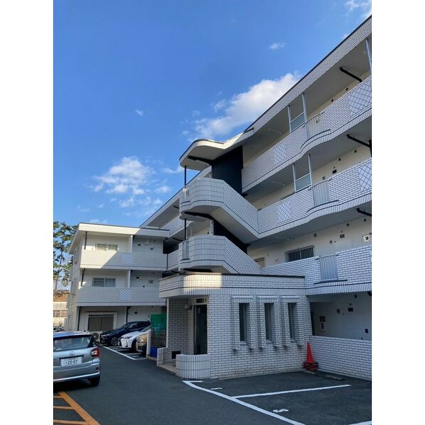 パークハイツアイリス2号館