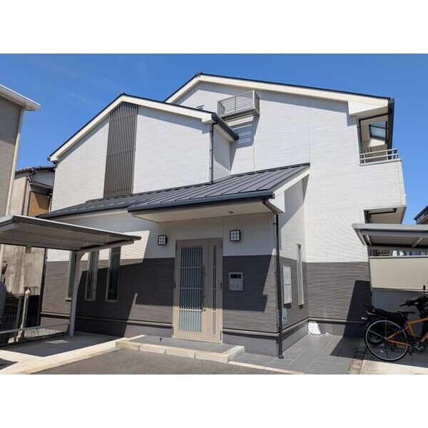 ロイヤルハピネス 建物画像