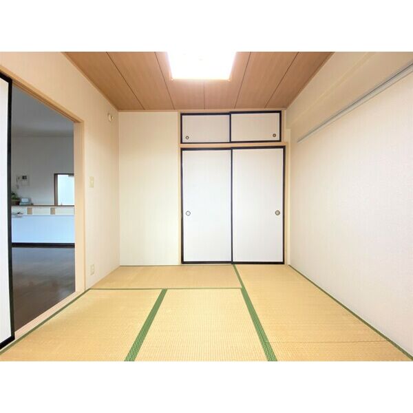 エストワン 室内写真5