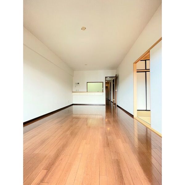 エストワン 室内写真3
