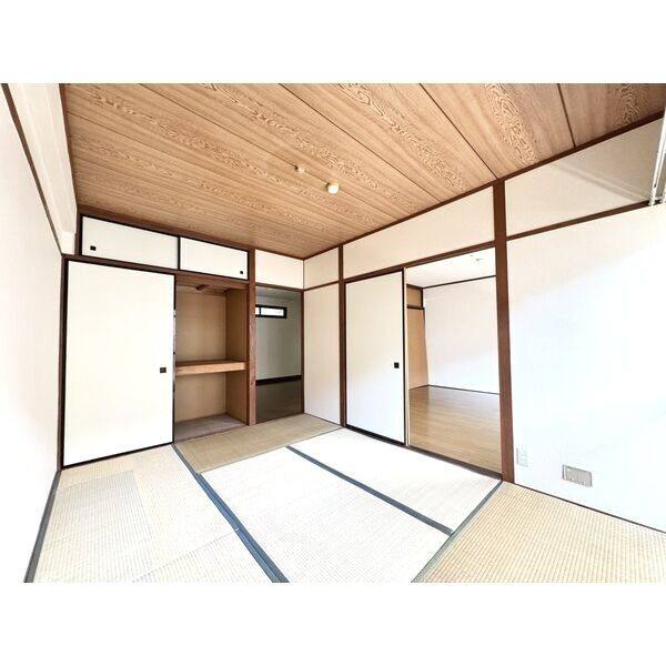 ロイヤルマンション丁田 室内写真9