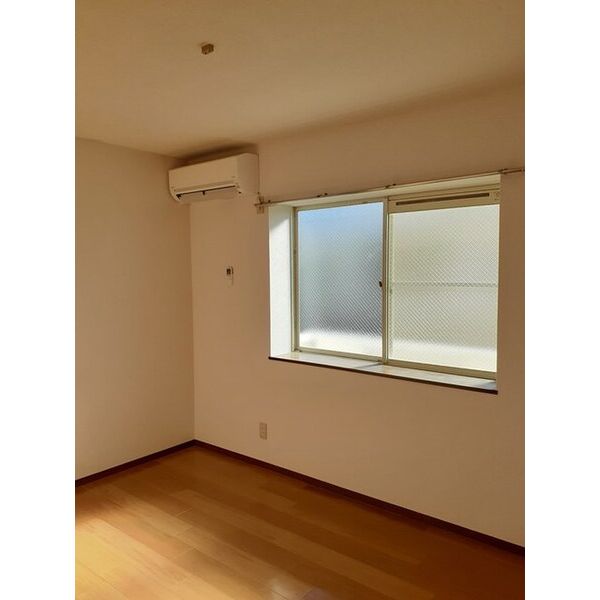 エルディム本町Ⅱ 室内写真1