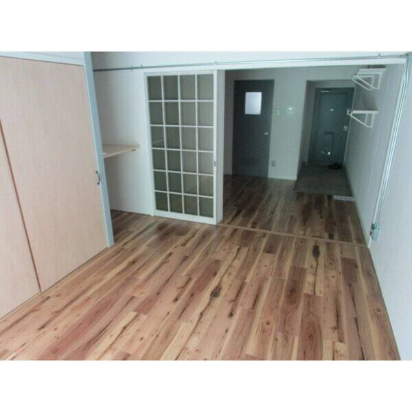 RenoBase本山 室内写真1