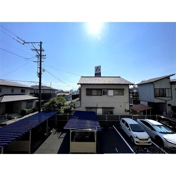 コムラーデ八幡 室内写真10