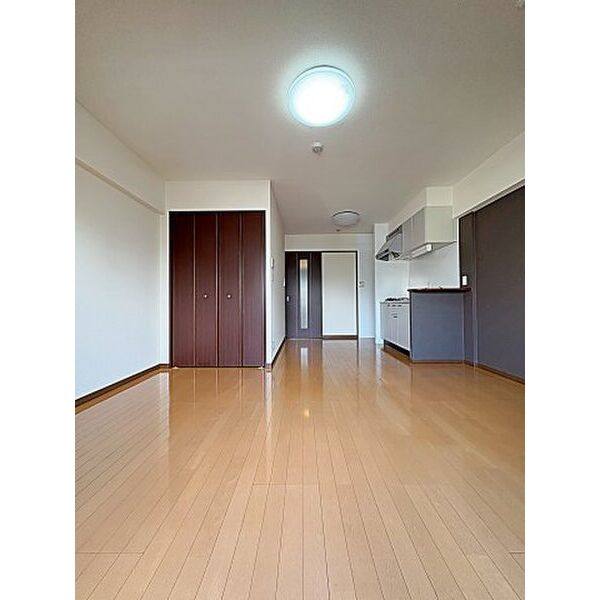 Avanti YASHIRODAI 室内写真1