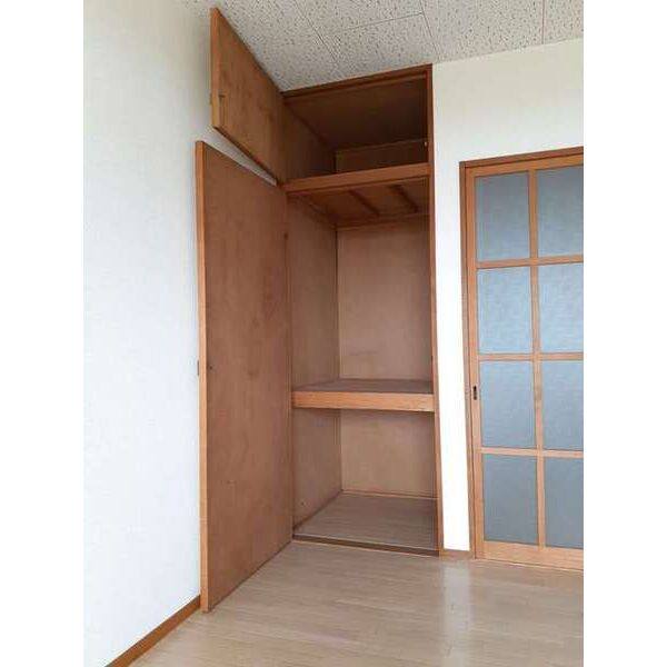 エルディム秀和 室内写真9