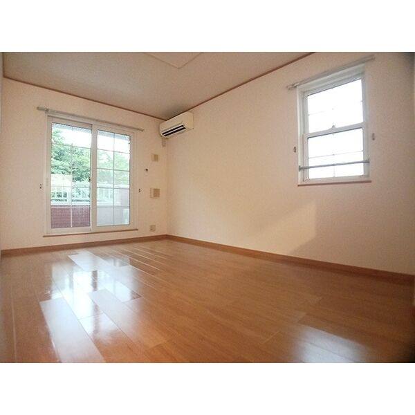 メゾン ローレル 室内写真1