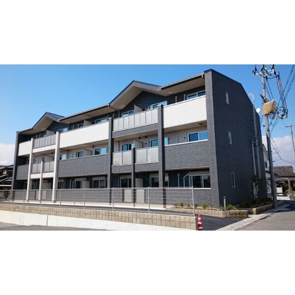 エムグレイス 建物画像