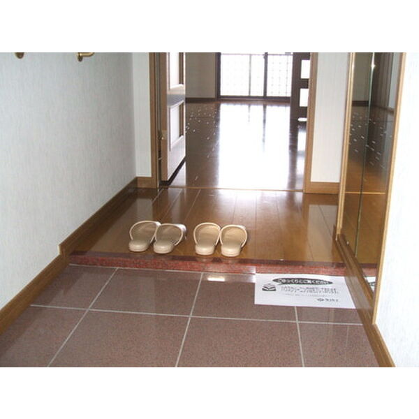 ロジュマン浪速 室内写真1