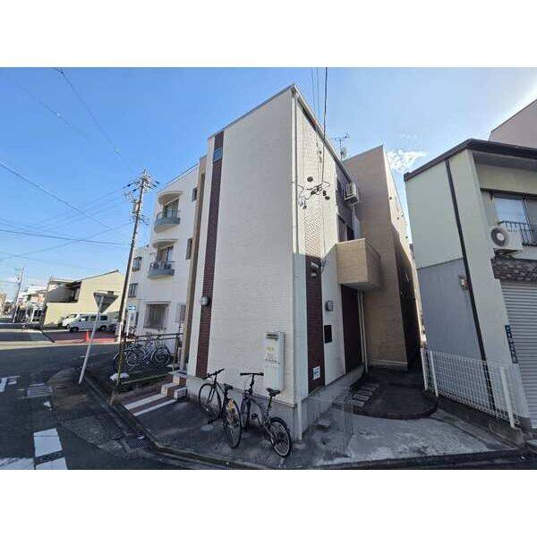 AXIS 201 建物画像