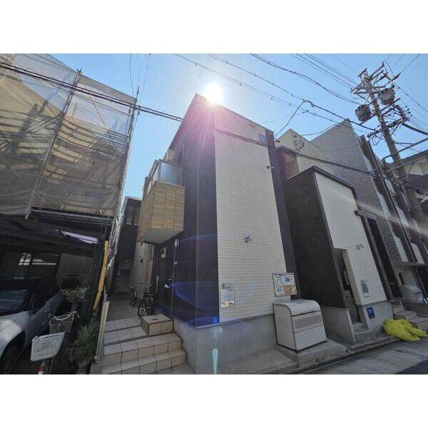 GiftⅠ(ギフトワン) 旧物件名:EMブランドール 202 建物画像