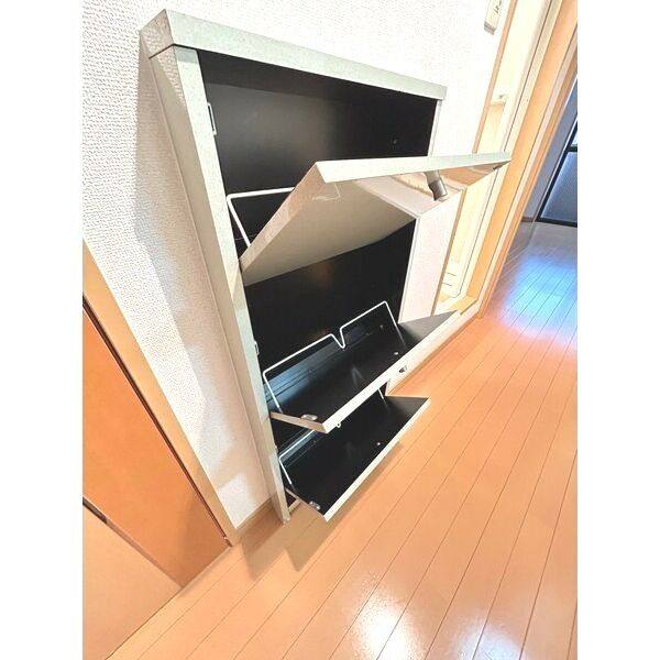 LIBERTY COURT 室内写真2
