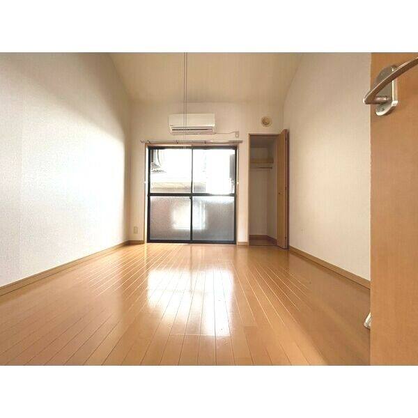 LIBERTY COURT 室内写真4