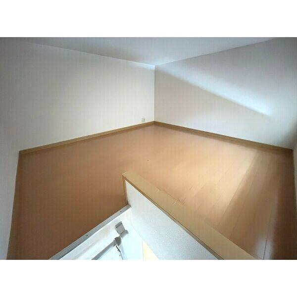 LIBERTY COURT 室内写真5