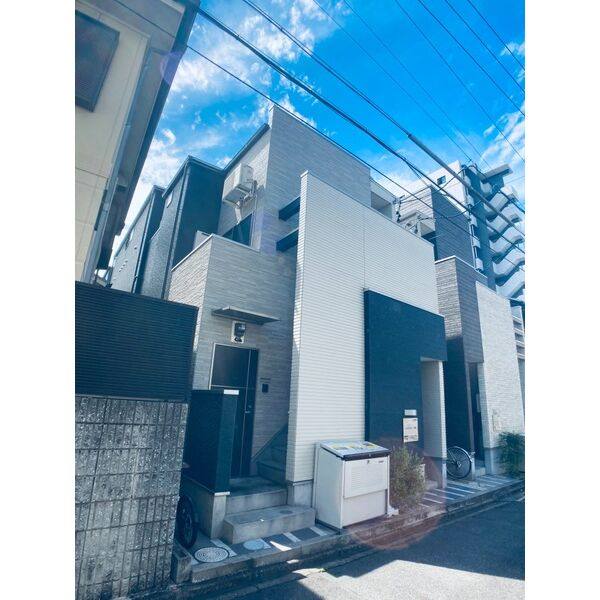 Cathbharr(カフヴァール)車道 建物画像