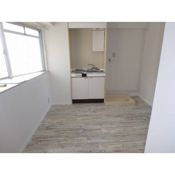 キャッスルミニ松園 室内写真2