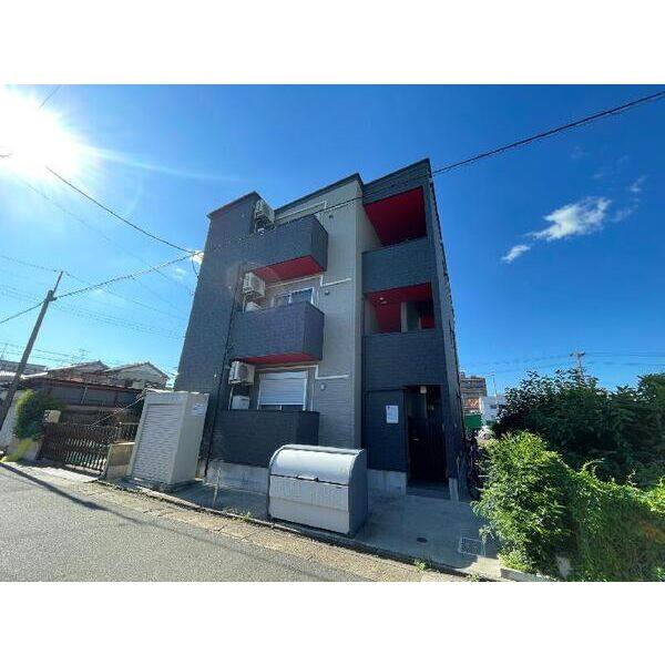 ブルノ 建物画像