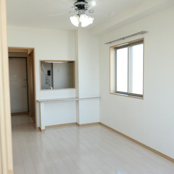 WESTRITZ巽 室内写真1