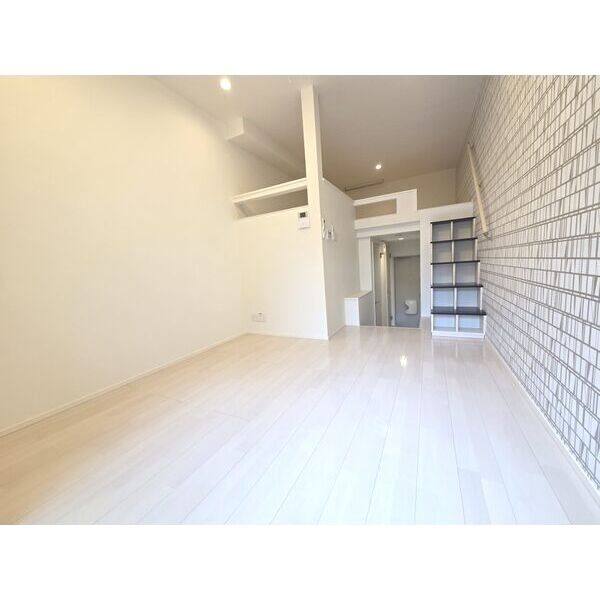 Eternal Court TSURUMAI 103 室内写真2
