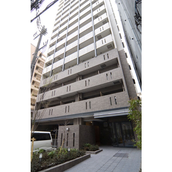 レジディア京町堀 建物画像