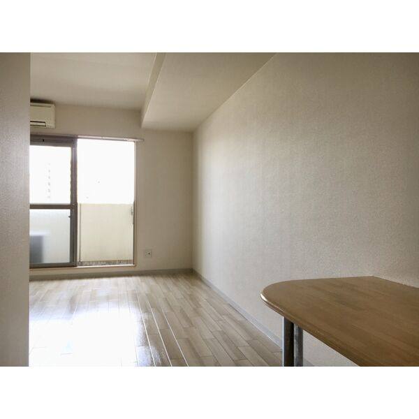 SINCERE　MEIJI 室内写真5