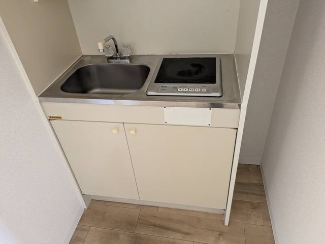 ジュネス北千種 室内写真1