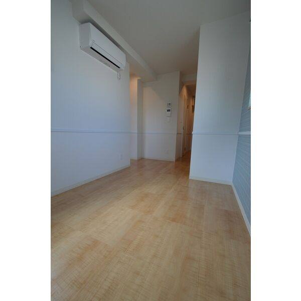 Casa Avenue Tsurumai 室内写真1