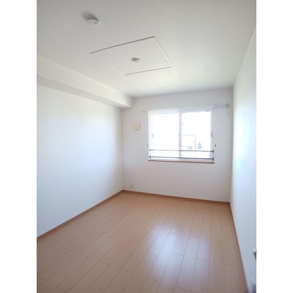 ケ-マ・ハ-モニ-1番館 室内写真9