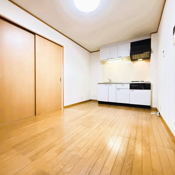 サンジュネス 室内写真3