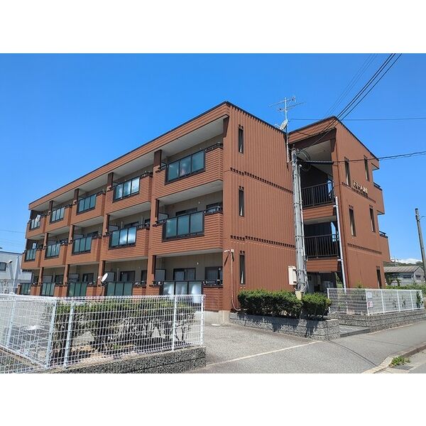 ドミール加佐 建物画像