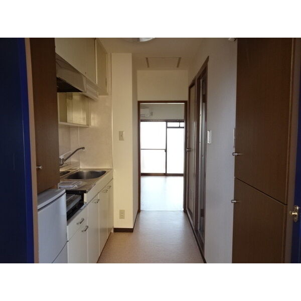 マンションタカトミ 室内写真2