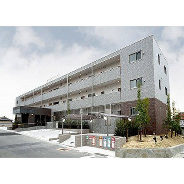 CENTRAL FERS 建物画像