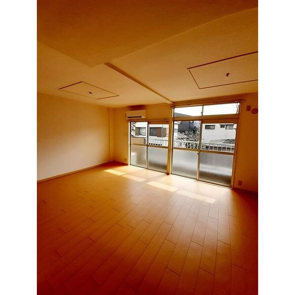 シティハイツ花崎 室内写真1
