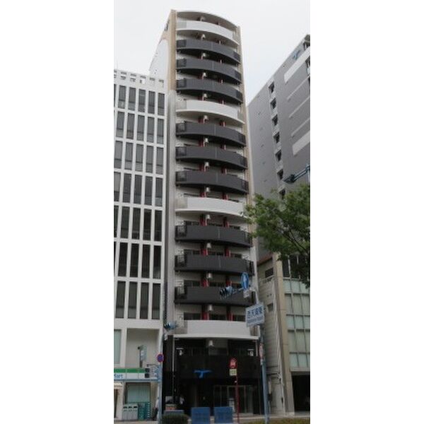 セレニテ梅田ルフレ 建物画像