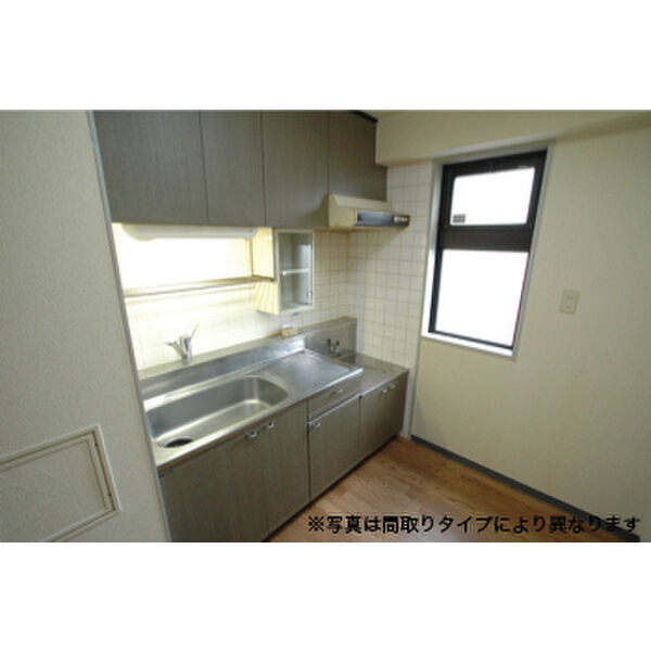 ロイヤル六甲駅前 室内写真2