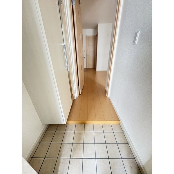 グランソレイユ楠葉 室内写真5