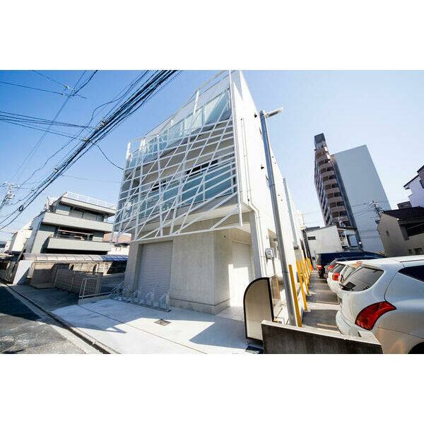 HK2 west 建物画像