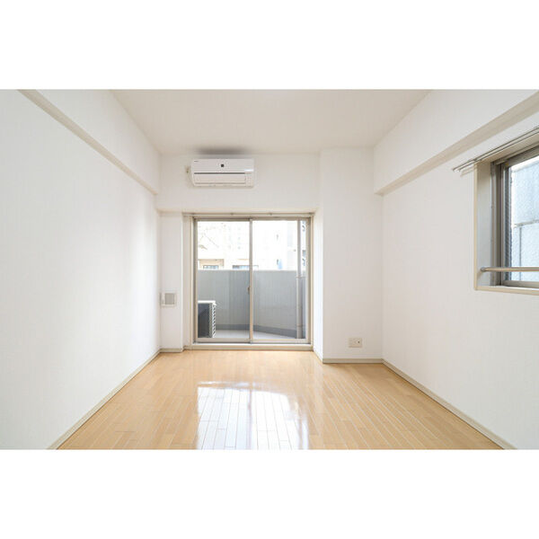 アーデン堺筋本町 室内写真1