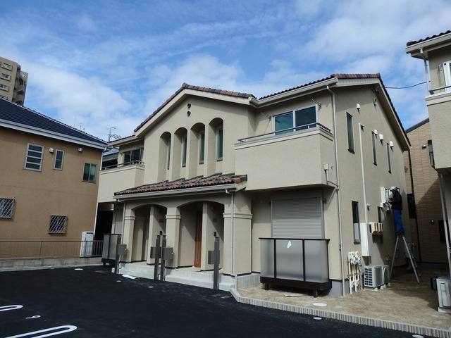 ベルソレイユ春岡Ｂ棟 建物画像