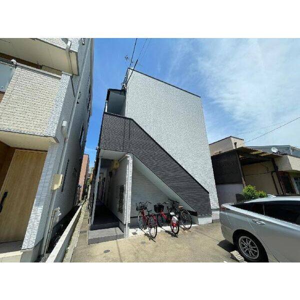 IRIS Garden(イリスガーデン) 建物画像