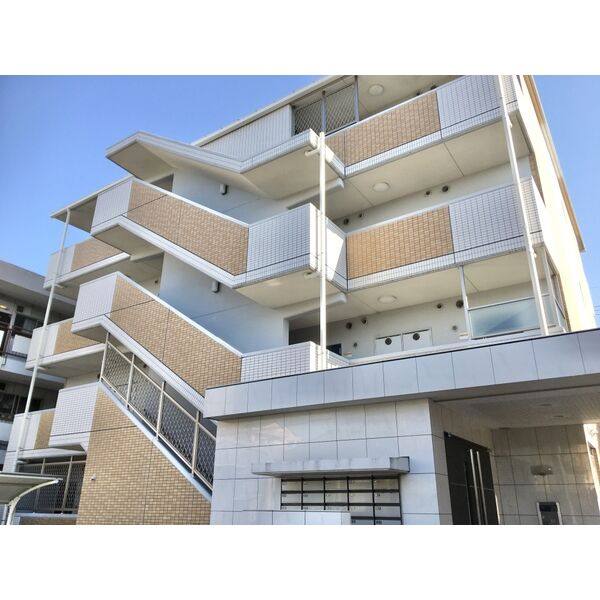 プルミエコート 建物画像