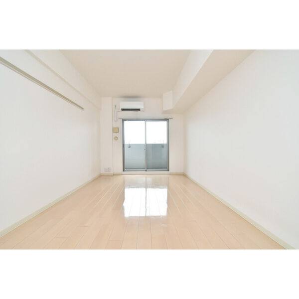 Gramercy Sakae 室内写真1