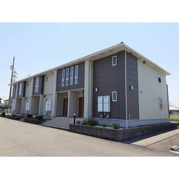 ヴィラーレ 建物画像