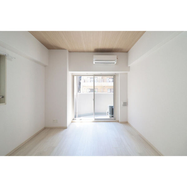 アーデン堺筋本町 室内写真1
